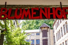 Blumenhof-04-Schriftzug
