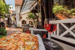 Krusehof_06_Flammkuchen-und-Wein